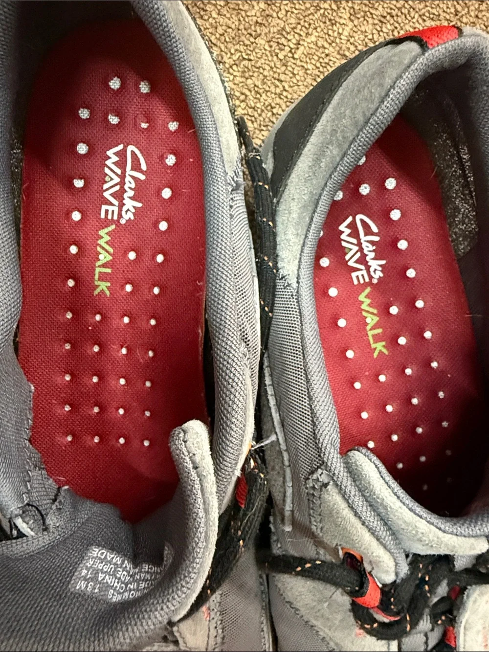 Clarks gray casual lace-up sneakers with red insoles